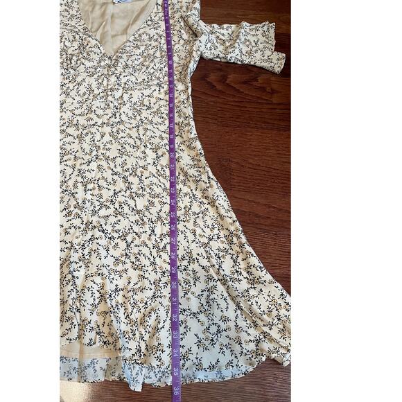 Cupcakes and Cashmere Roxbury Floral Mini Dress Size 6 - Picture 6 of 11